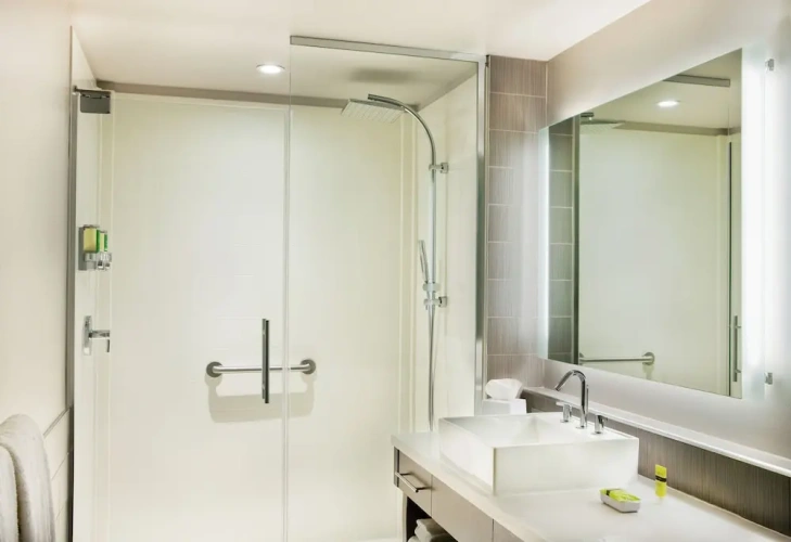 1 Bedroom Suite