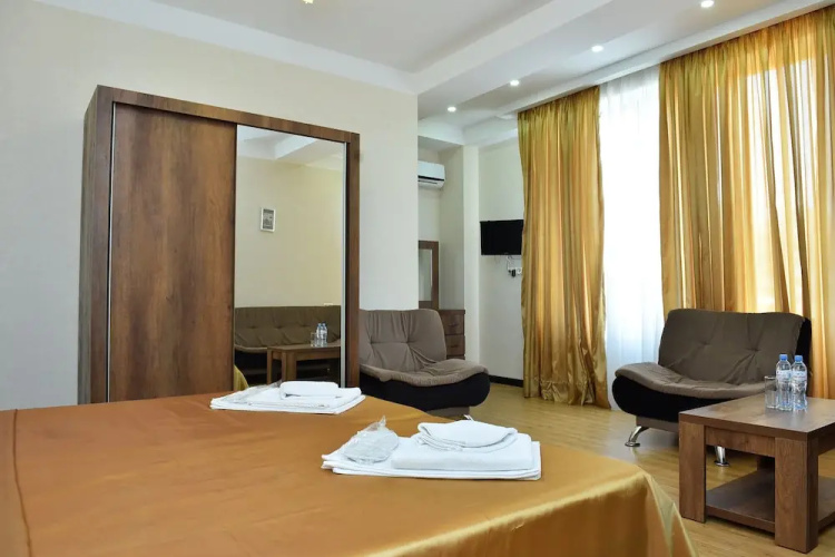 Dream Sky Hotel