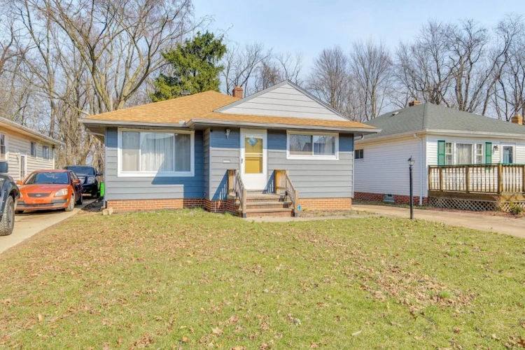 3 Bedrooms Cottage
