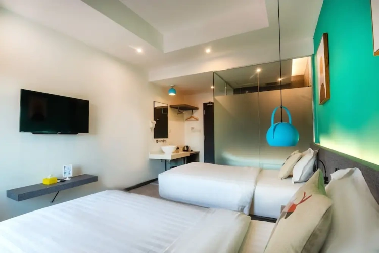 Deluxe Twin room
