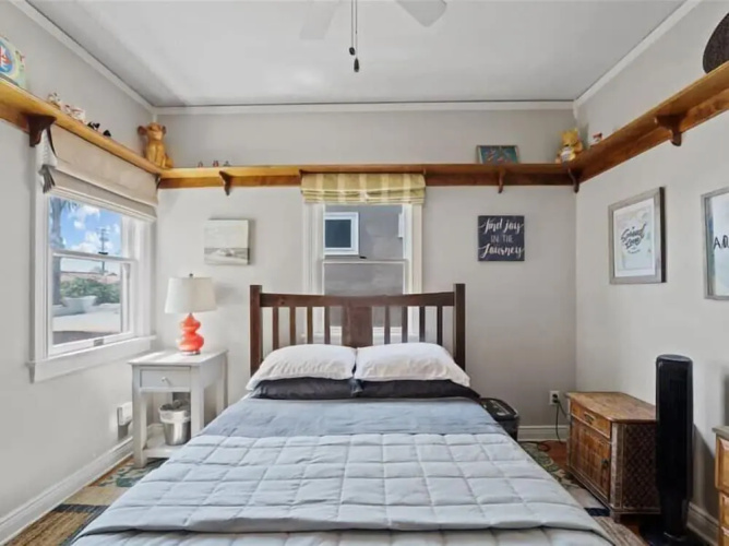 Relax & Getaway - Chic Belmont Shore Duplex