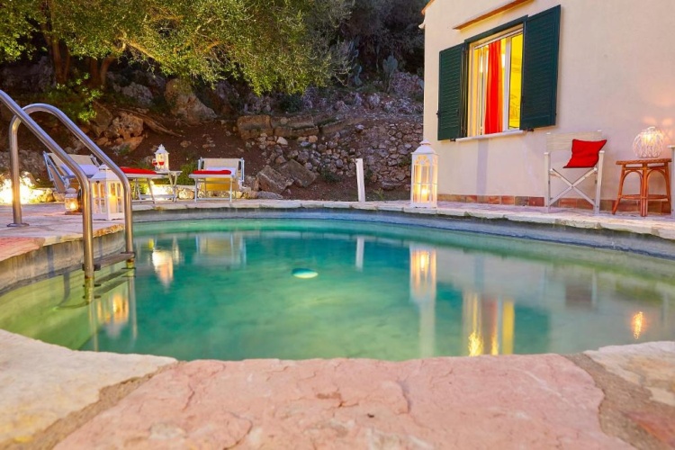 3 Bedrooms Villa