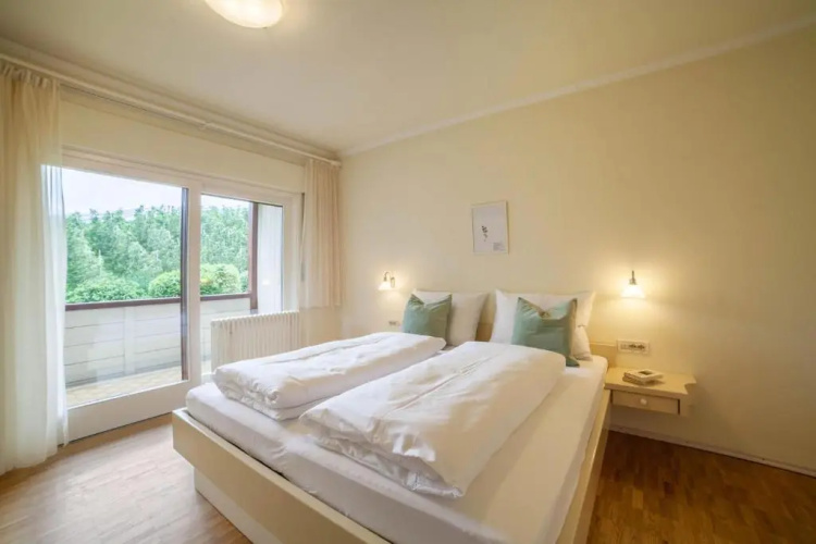 Wanda Apartment 7