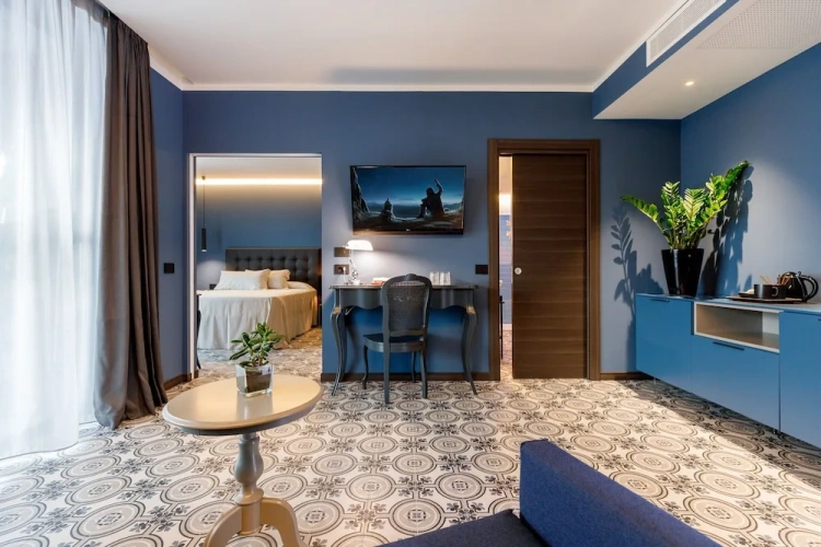 Superior Double Suite with lake view