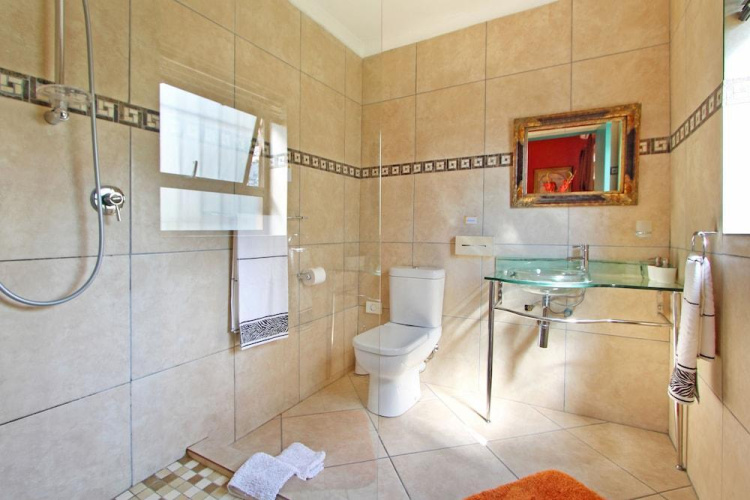 40 Winks Luxury Guest House