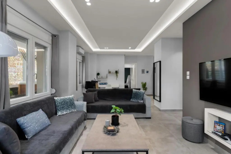Luxcrib&Spa in Glyfada