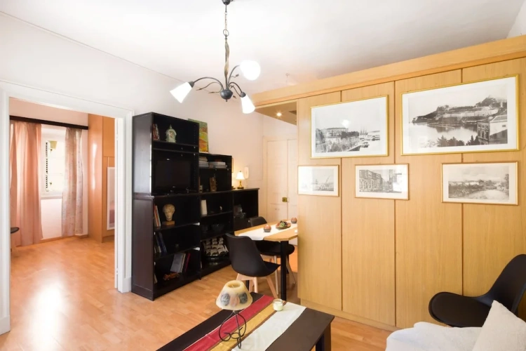 Apartment with balcony