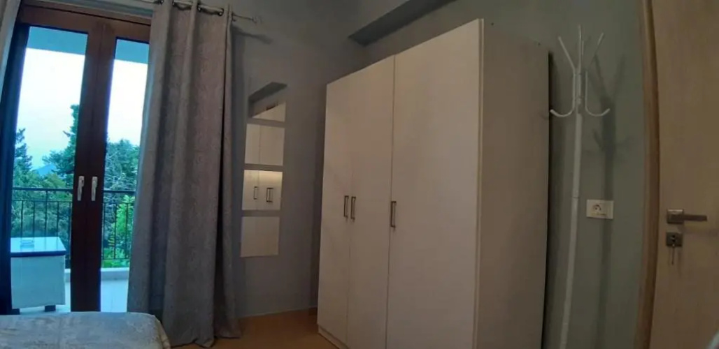 Green View Apartment