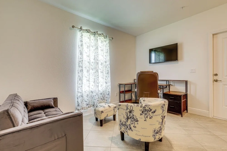 Guest rooms