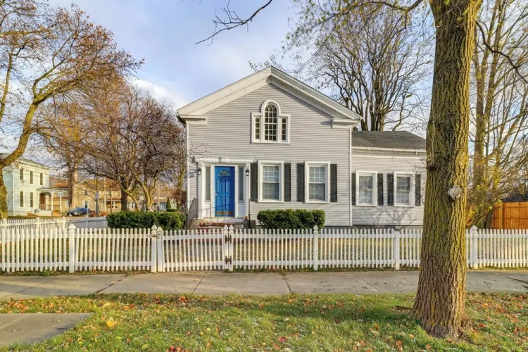 3 Bedrooms Cottage