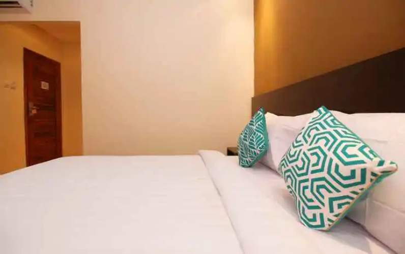 Altona Hotel