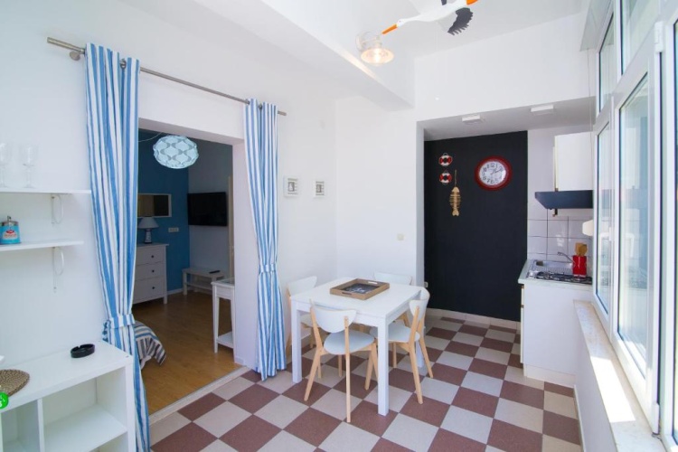 2 Bedrooms Apartment with balcony and with view