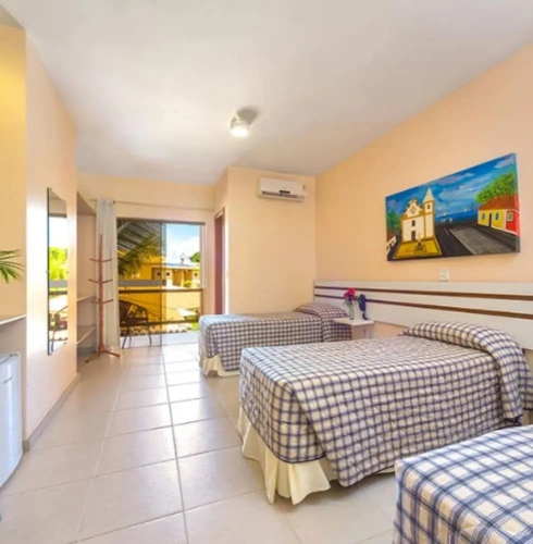 Deluxe Triple room with balcony