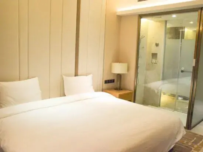 Days Hotel & Suites by Wyndham Liangping