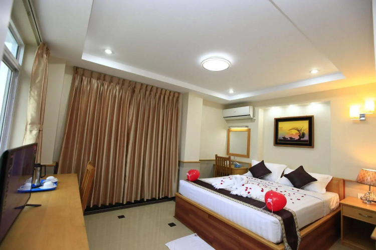 Hotel Novel