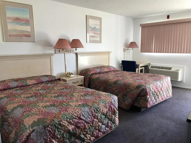 Copper Manor Motel