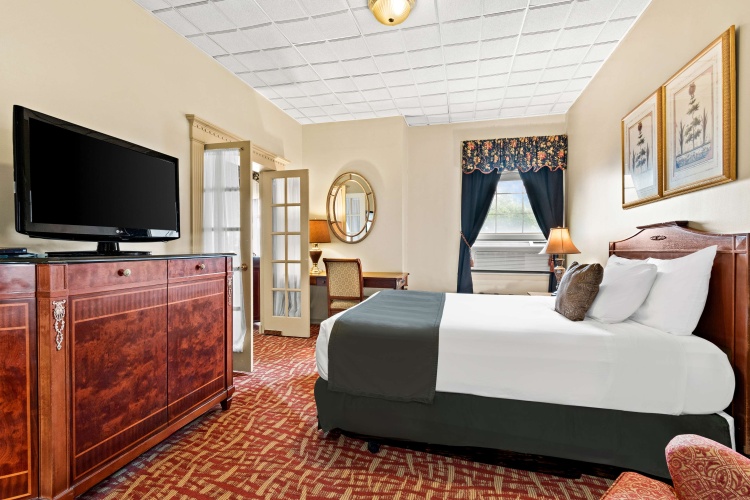 Double Suite