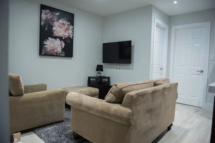 Furnished Downtown Toronto Suites