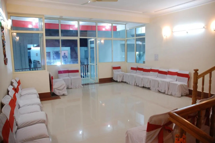 Hotel Magnet House