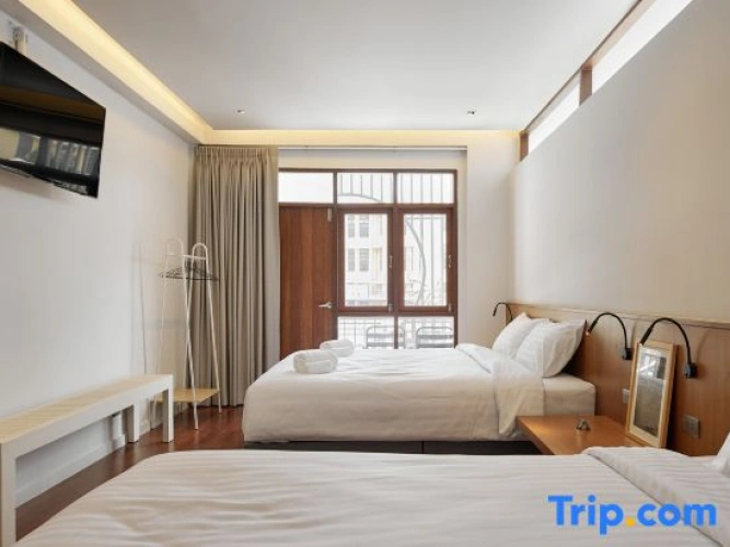 Standard Quadruple room with balcony