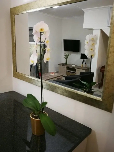 Wineland Suites
