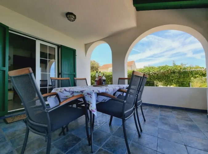 Holiday Home Mirta