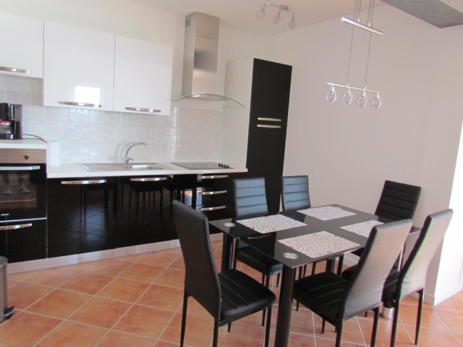2 Bedrooms Apartment with balcony