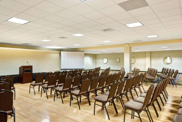 Days Hotel And Conference Center Methuen Ma photo 13
