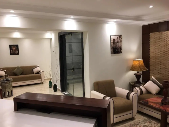 King Khoufo Hotel