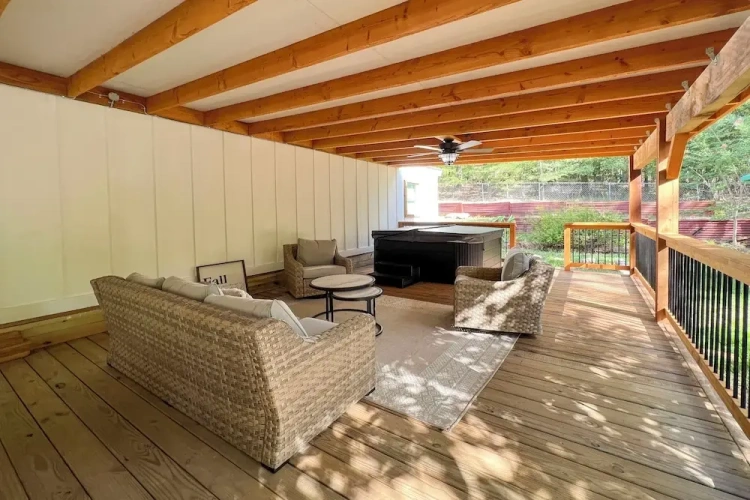 3 Bedrooms Cottage
