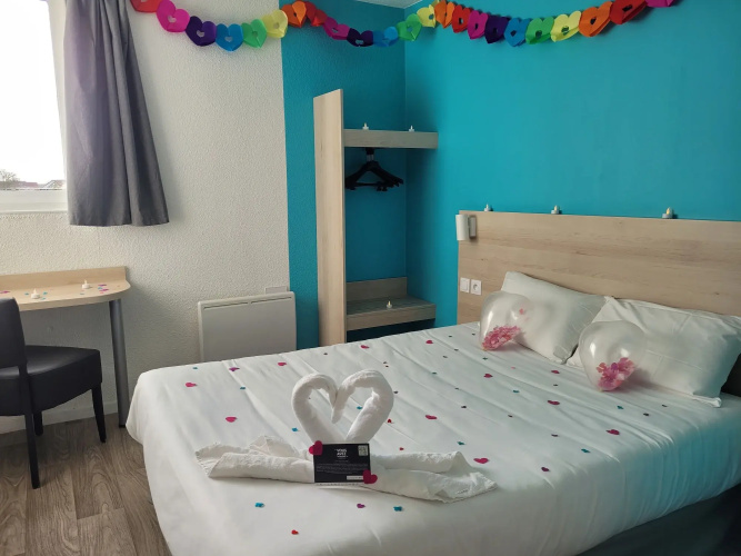 Kyriad Direct Dreux