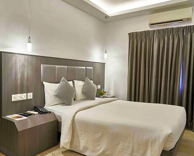 Deluxe Double room with view