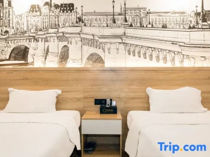 Premium Twin room