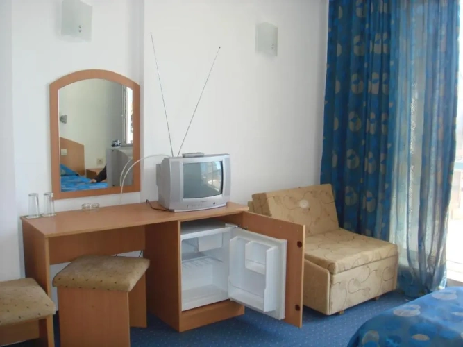 Standard Triple room with balcony