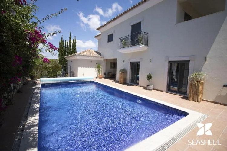 Villa Esmeralda