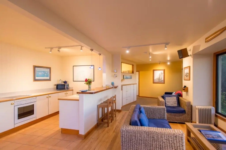 1 Bedroom Apartment with balcony and with view