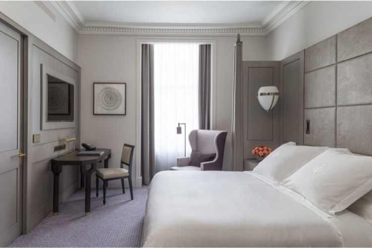 Four Seasons Hotel London At Ten Trinity Square photo 6
