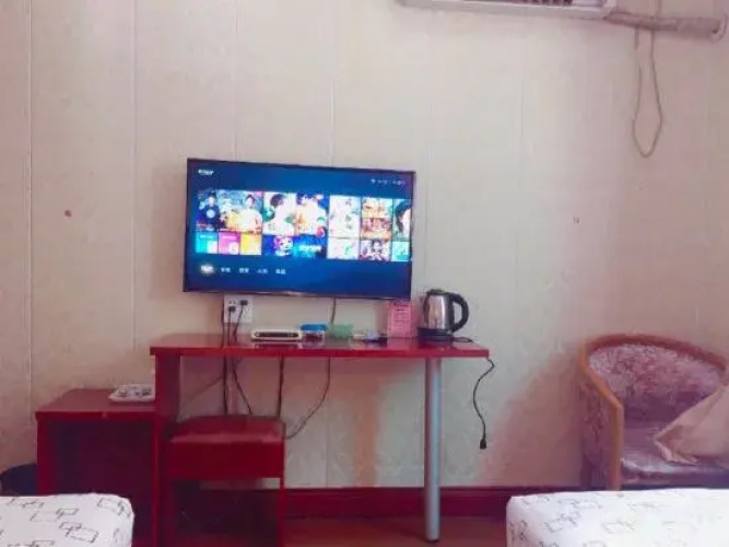 Huguang Hostel