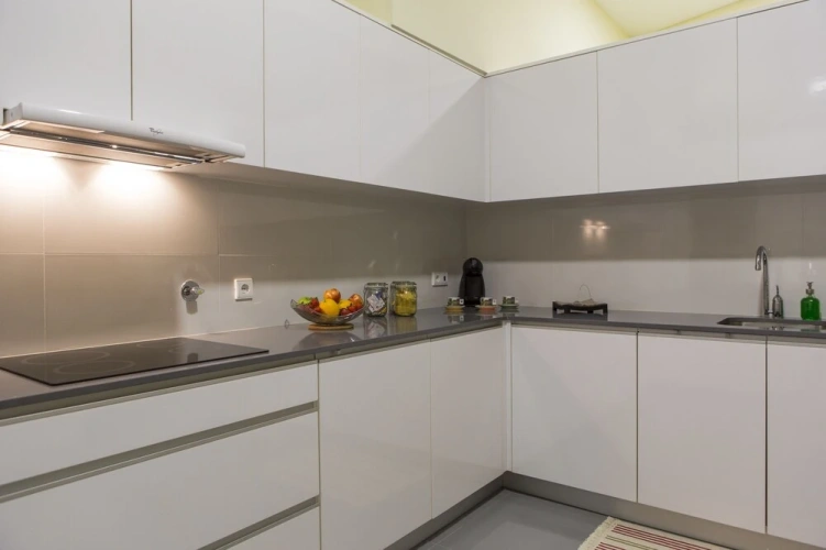 3 Bedrooms Apartment