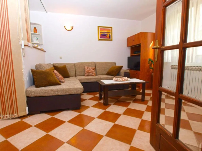 House 1058