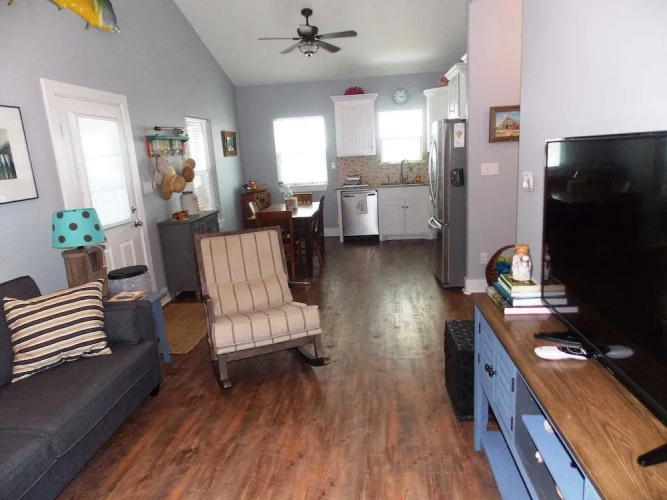 7 Palms - 2 Br Home