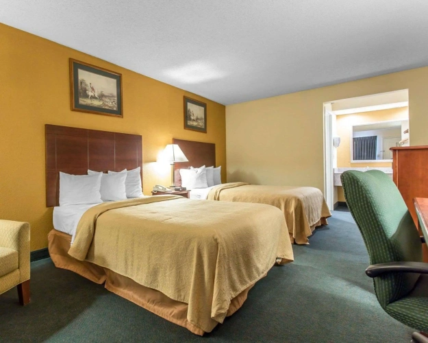 Standard Quadruple room