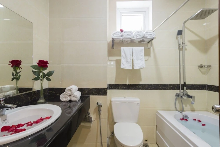 Deluxe Double room with city view