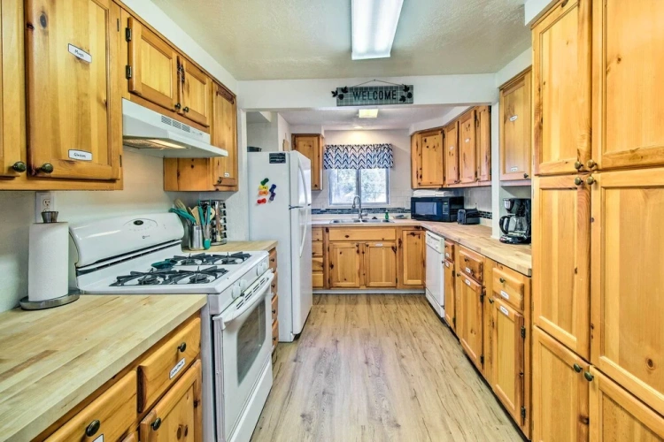 2 Bedrooms Cottage
