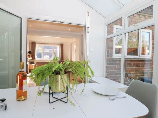 7 Daltons Place