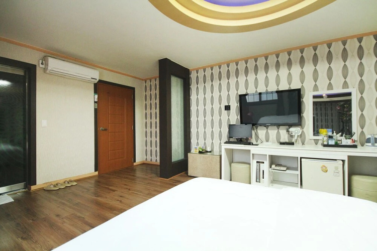 Tongyeong Syzone