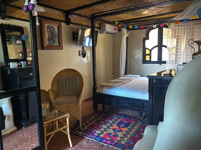 Royal room