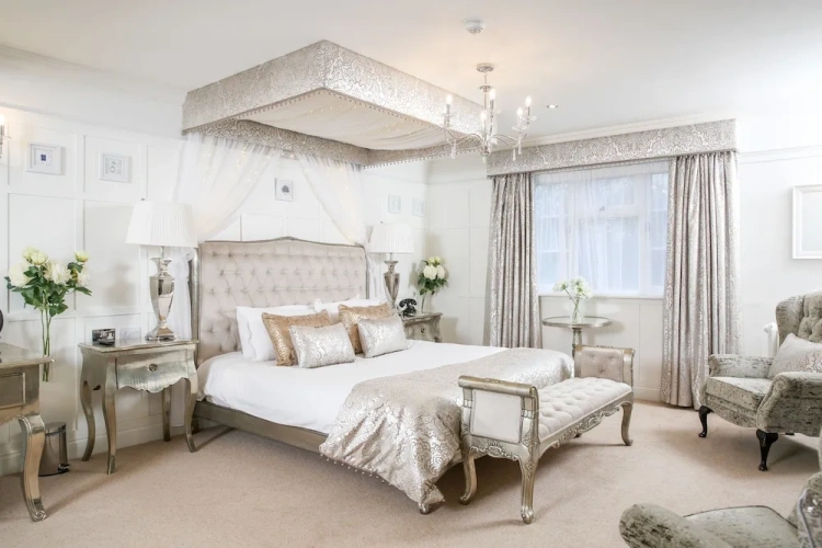 Luxury room
