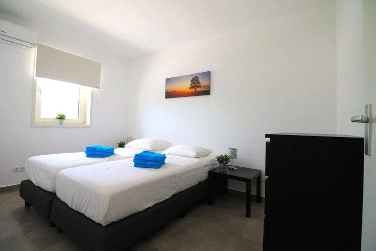 3 Bedrooms Villa