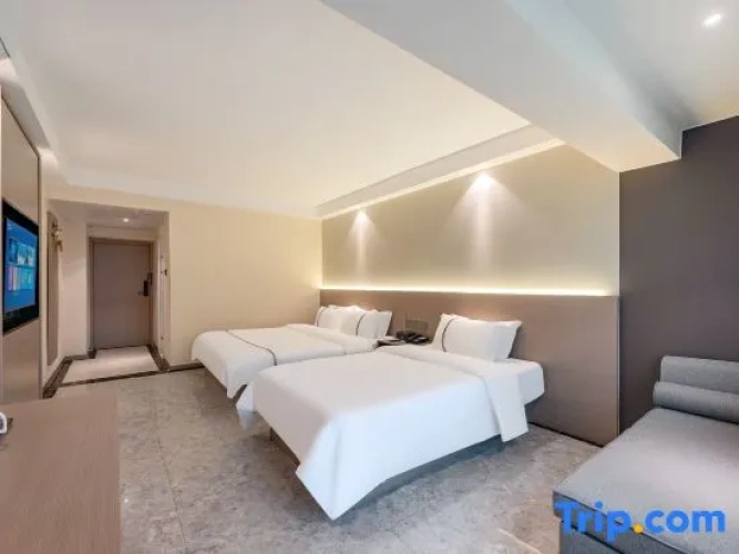 Standard Family room